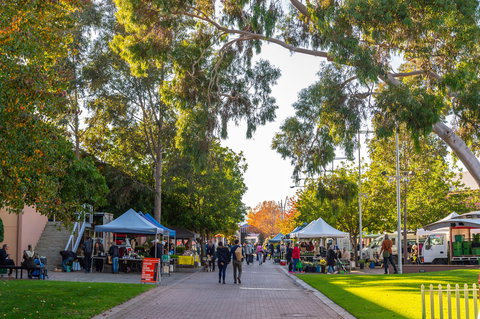 Adelaide Showground Farmers' Market - Phillip Island Accommodation 2