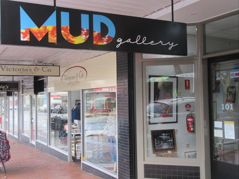 MUD Gallery - Phillip Island Accommodation 0