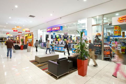 Gateway Plaza Shopping Centre - Phillip Island Accommodation 0
