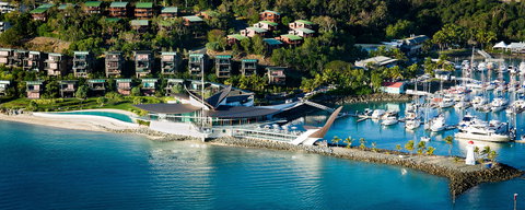 Hamilton Island Yacht Club - Phillip Island Accommodation 0