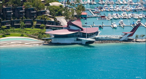 Hamilton Island Yacht Club - Phillip Island Accommodation 1