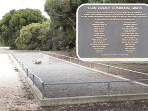 Historic Clan Ranald Shipwreck Graves - Phillip Island Accommodation 1