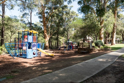 Vasse River And Rotary Park - Phillip Island Accommodation 0