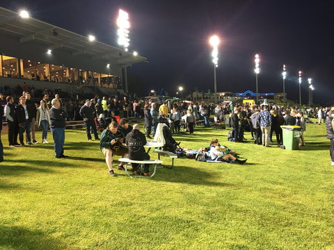 Cranbourne Greyhound Racing Club - Phillip Island Accommodation 2