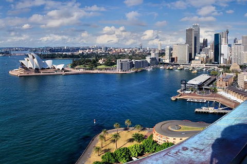 Sydney Airport Transfers : Sydney City To Sydney Airport SYD In Luxury Van - Phillip Island Accommodation 4
