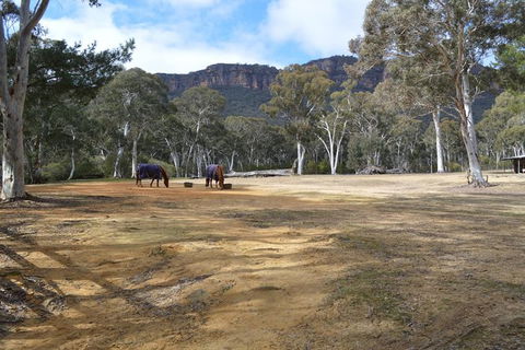 Six Foot Track - Phillip Island Accommodation 1
