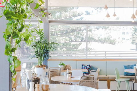 Sydney Beachside Experience With Optional Upgrade To Include A Bottle Of Wine - Phillip Island Accommodation 2