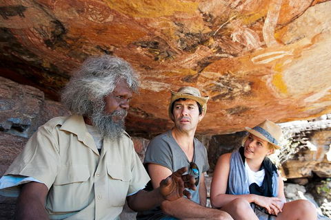 Arnhem Land Injalak Hill Full-Day Tour From Darwin - Phillip Island Accommodation 4