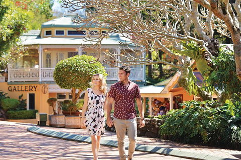 Scenic Food & Wine Tour Inc. Lunch, Cheese, Wine & Chocolate - Phillip Island Accommodation 11