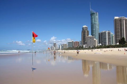 Surf Lesson & Gold Coast Tour - Phillip Island Accommodation 2