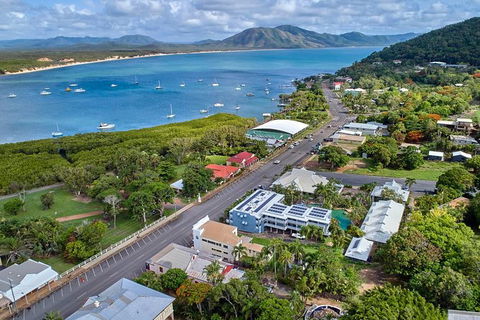 Scenic Cooktown & Outback (Fly/Drive) From Cairns Or Port Douglas - Phillip Island Accommodation 6