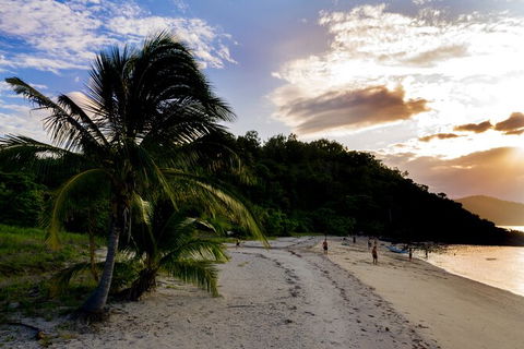 Small-Group Queensland Full-Day Sail Retreat Experience - Phillip Island Accommodation 0