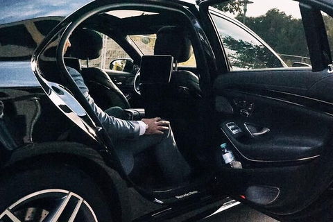 Arrival Private Transfers: Adelaide Airport ADL To Adelaide In Business Car - Phillip Island Accommodation 4