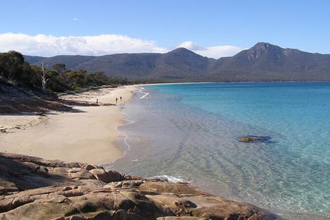 4-Day Fabulous Tasmania Tour: Wineglass Bay, Port Arthur, Devils & Bruny Island - Phillip Island Accommodation 10