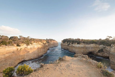 Small Group Great Ocean Road & 12 Apostles Tour - Phillip Island Accommodation 3