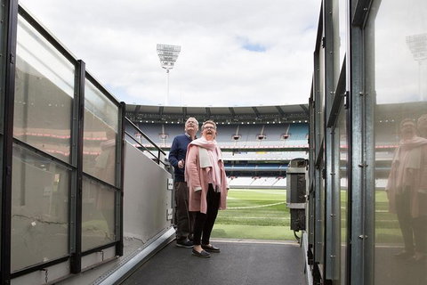 Ultimate Sports Lovers Bus Tour Of Melbourne - Phillip Island Accommodation 11