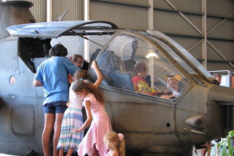 Darwin City Sights And Jumping Crocodile Cruise - Phillip Island Accommodation 11