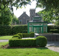 Melbourne General Cemetery - Phillip Island Accommodation