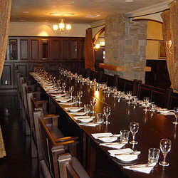 De Biers Lounge Bar - Phillip Island Accommodation 3