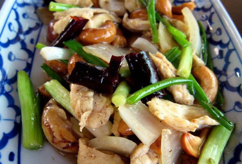 Gold Leaf Thai - Phillip Island Accommodation 3