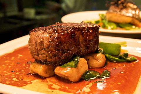 Shangri-La Gardens - Phillip Island Accommodation 3