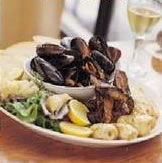 The Vic Hotel - Phillip Island Accommodation 3