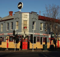 The Fox Hotel - Phillip Island Accommodation