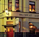 The Retreat Hotel - Phillip Island Accommodation