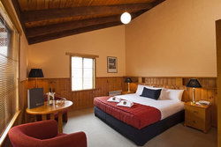 Tall Timbers Tasmania - Phillip Island Accommodation 3