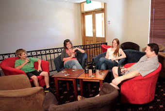 Hibernian Hotel Beechworth - Phillip Island Accommodation 0