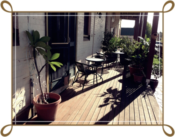 Bank Hotel Dungog - Phillip Island Accommodation 2