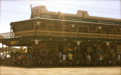 Bank Hotel Dungog - Phillip Island Accommodation 3