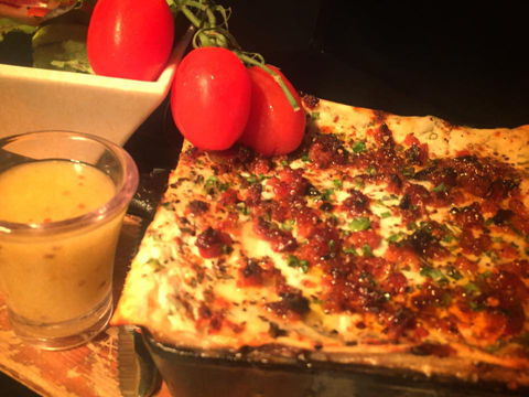 Viva La Vida Wine & Tapas Bar - Phillip Island Accommodation 3