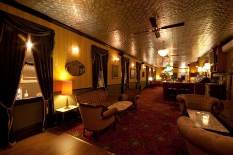 Back Bar Cocktail Lounge & Function Venue - Phillip Island Accommodation 2