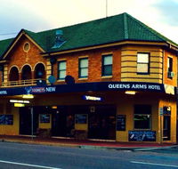 Queens Arms Hotel - Phillip Island Accommodation