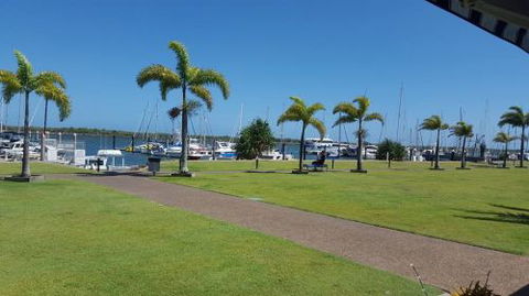 Baltimore’s Restaurant - Phillip Island Accommodation 3