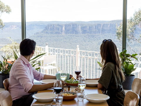 Christmas Day Lunch At The Lookout Echo Point - Phillip Island Accommodation 0