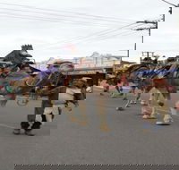 Dowling Street Christmas Party - Phillip Island Accommodation