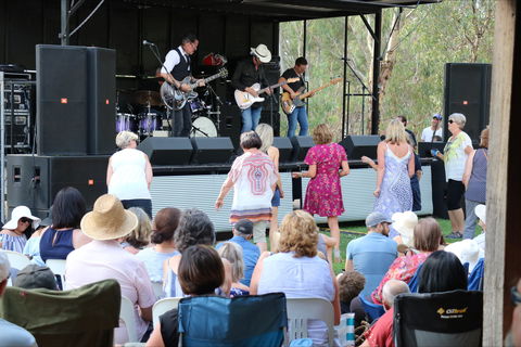 Swan Hill Region Food And Wine Festival Cruise - Phillip Island Accommodation 2