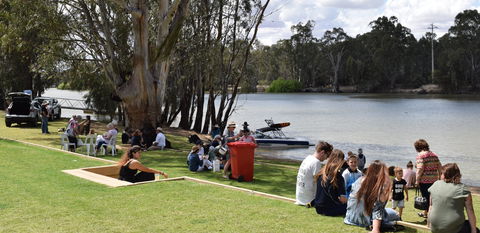 The Great Murray River Salami Festival - Phillip Island Accommodation 2