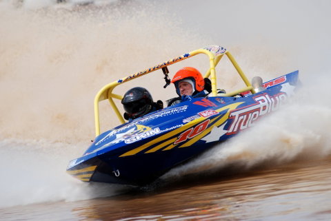 V8 Superboats - Phillip Island Accommodation 0