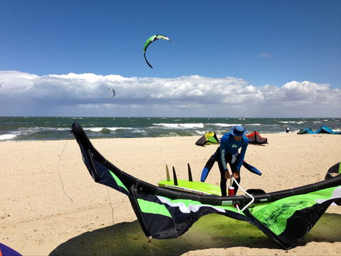 Kiteboarding Lesson - Phillip Island Accommodation 1