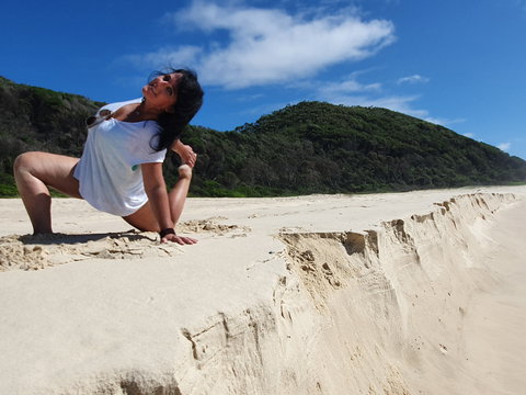 Blueys Yoga In Smiths Lake Online - Phillip Island Accommodation 0