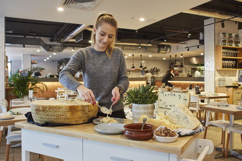 Flaming Cheese Wheel And Wine Experience: Gasworks - Phillip Island Accommodation 0