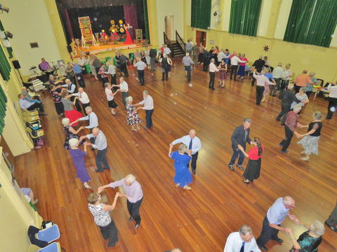 Old Style/New Vogue Dance Practice/Lessons - Phillip Island Accommodation 0