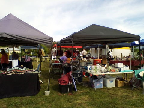 Tarago Craft, Art, Produce Seasonal (CAPS) Market - Phillip Island Accommodation 1