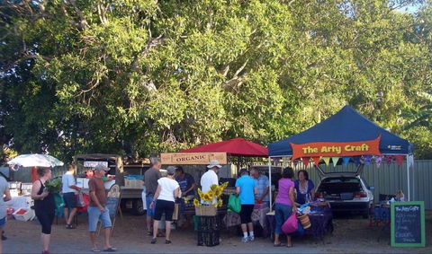 Yeppoon Community Market - Phillip Island Accommodation 1