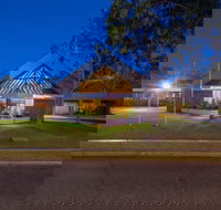 DoubleTree by Hilton Alice Springs - Phillip Island Accommodation