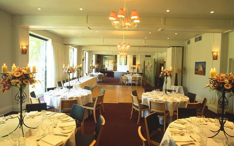 Best Western Plus The Tudor-Box Hill - Phillip Island Accommodation 5