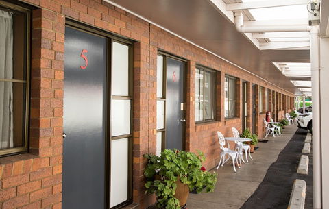 Country Pathfinder Motor Inn - Phillip Island Accommodation 2